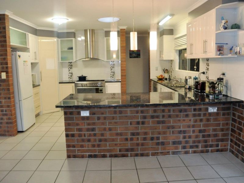 11 Rankin Court, Armstrong Beach QLD 4737