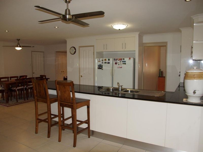 6 Mapley Court, Sarina QLD 4737