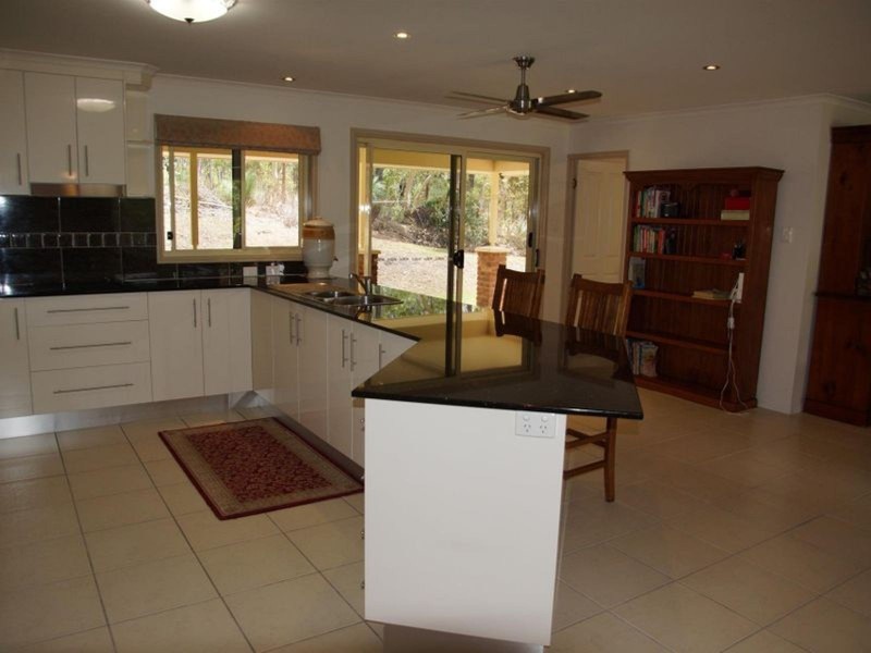 6 Mapley Court, Sarina QLD 4737