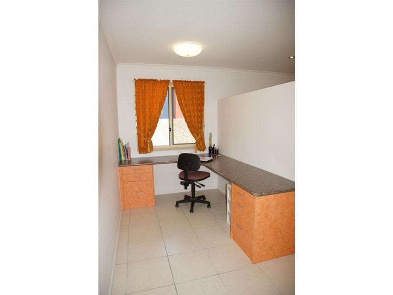 6 Mapley Court, Sarina QLD 4737