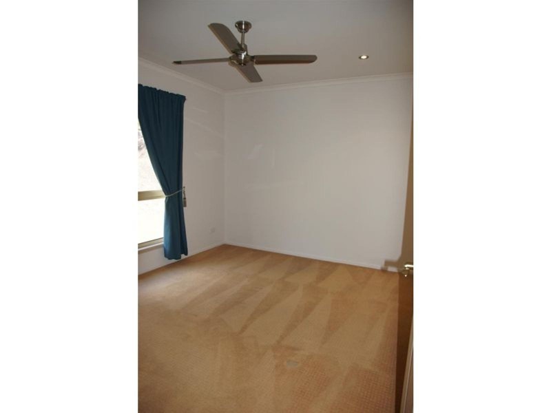 6 Mapley Court, Sarina QLD 4737