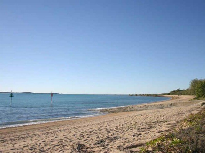 1L Bruce Highway, Clairview QLD 4741