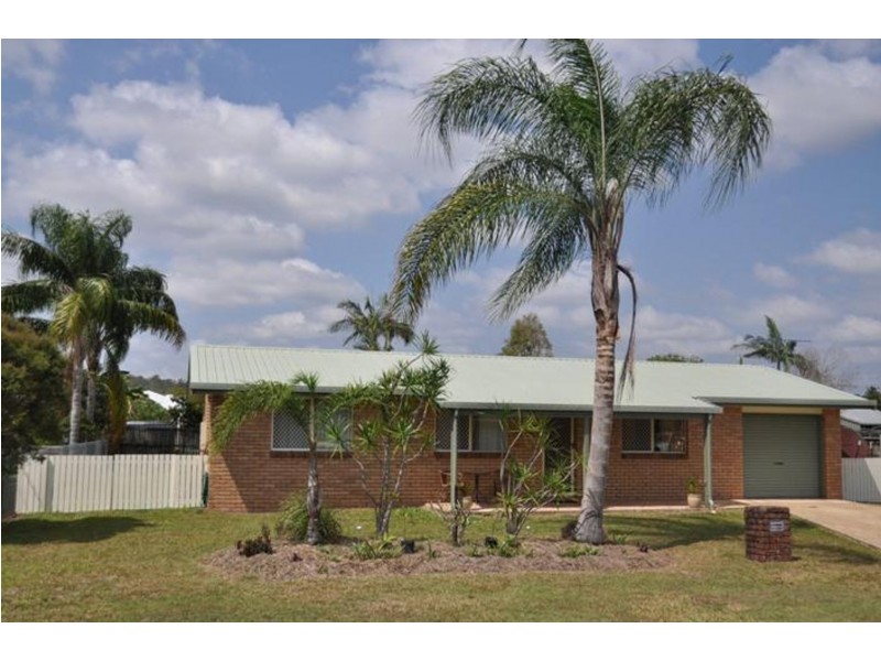 10 Freemont Avenue, Sarina QLD 4737