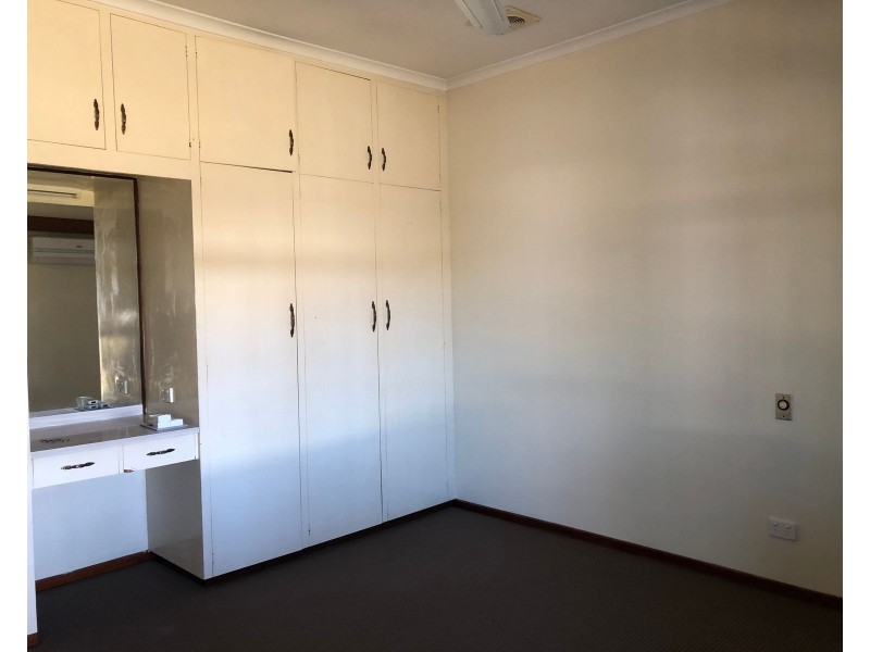 37-39 O’Keefe Street, West Mackay QLD 4740