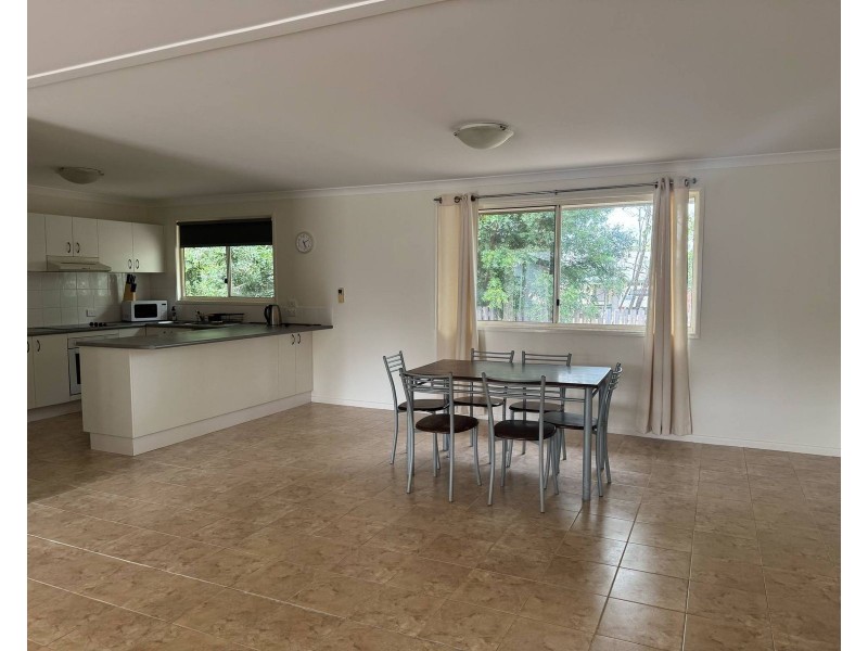 28D Reynolds Street, Nebo QLD 4742