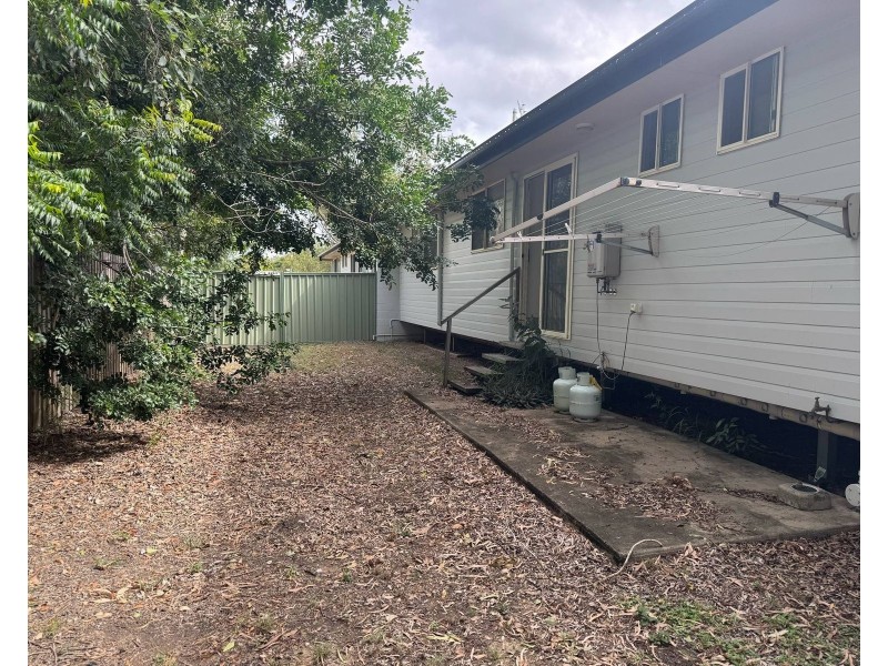 28D Reynolds Street, Nebo QLD 4742