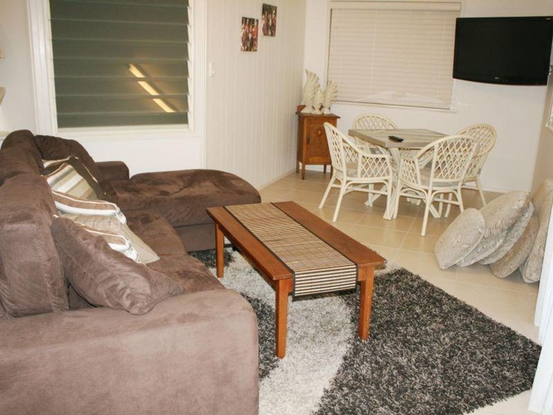 3/36 The Esplanade, Grasstree Beach QLD 4740