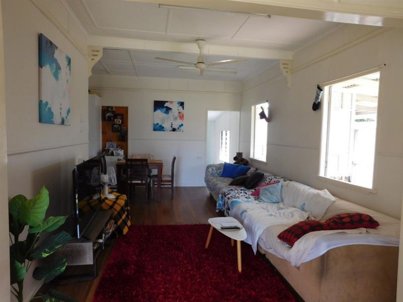 11 Bell Street, Sarina QLD 4737