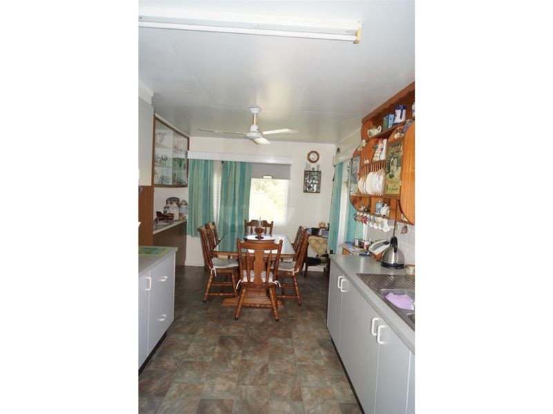 35 Brooks Road, Sarina QLD 4737