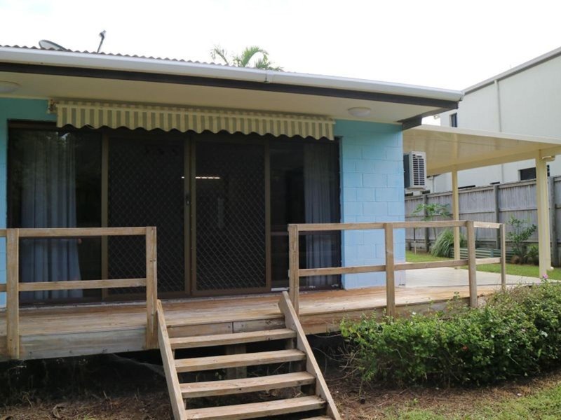 17 Coral Drive, Blacks Beach QLD 4740