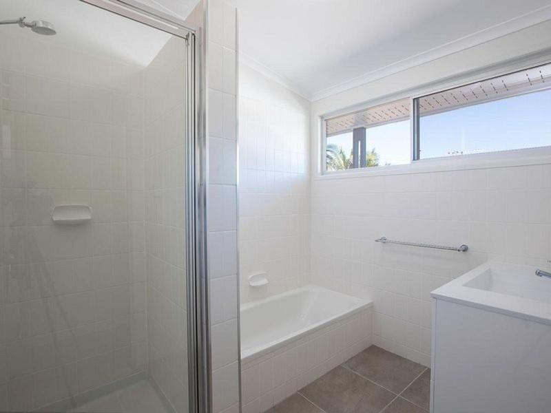 19 Keswick Avenue, Slade Point QLD 4740