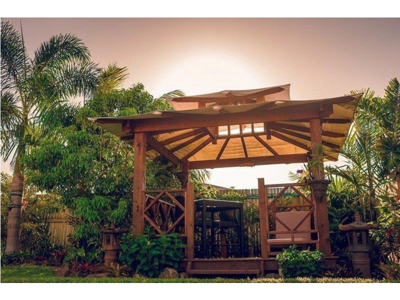 51 Marine Parade, Bucasia QLD 4750