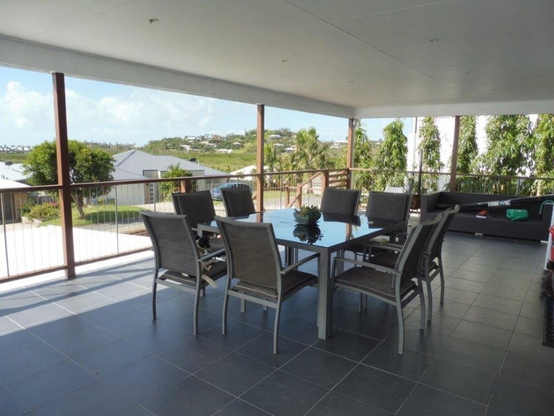 47 Village Circuit, Eimeo QLD 4740