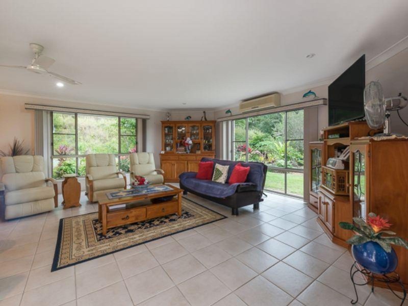 116 Cape Hillsborough Road, Ball Bay QLD 4741