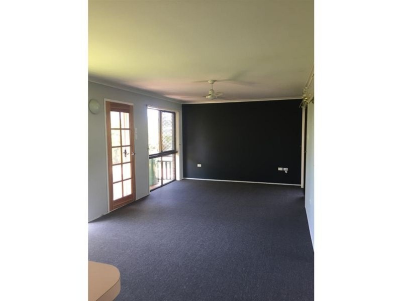 91 Beach Road, Sarina QLD 4737