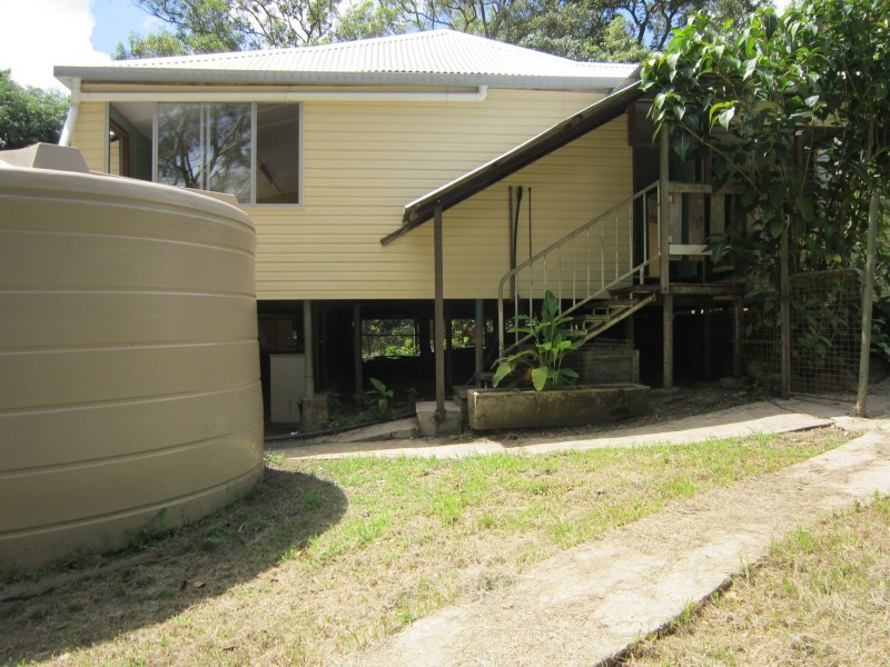 176 Middle Creek Road, Sarina QLD 4737
