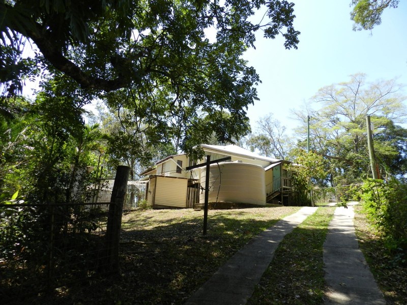 176 Middle Creek Road, Sarina QLD 4737