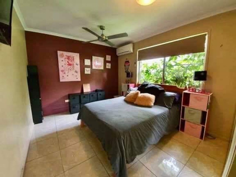 2 Everett Street, Ball Bay QLD 4741