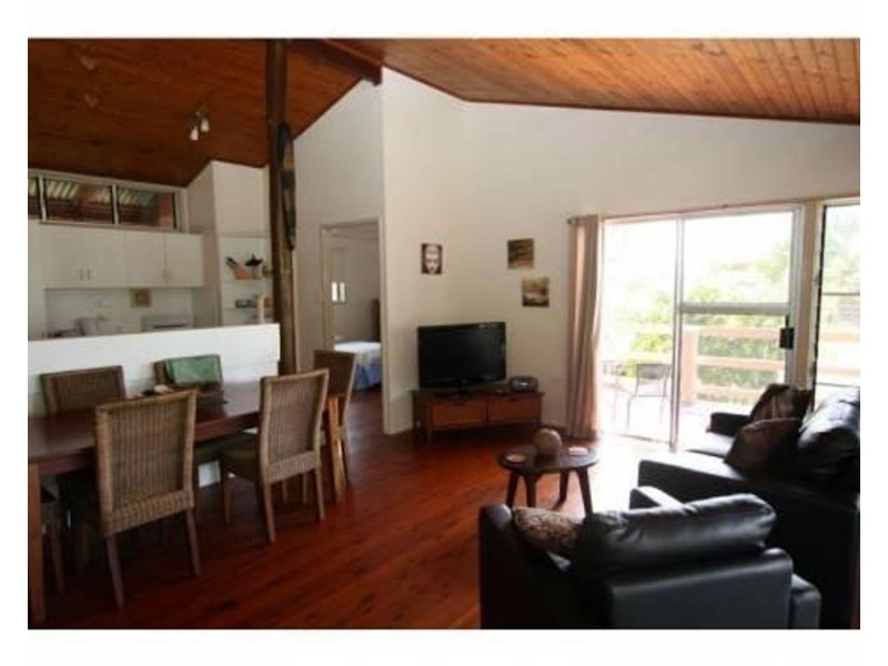 75 Rasmussen Avenue, Salonika Beach QLD 4740