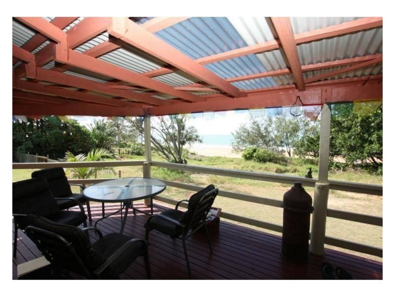 75 Rasmussen Avenue, Salonika Beach QLD 4740