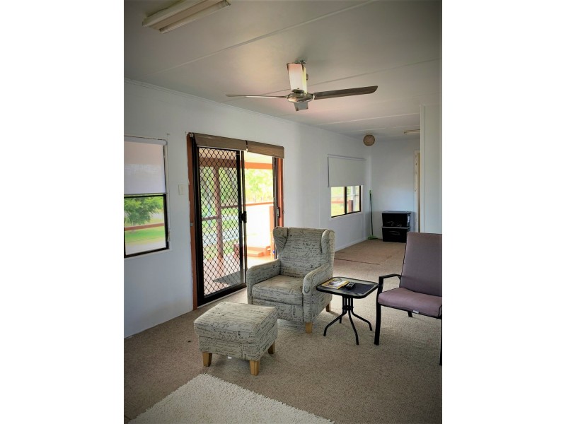111 Zelma Street, Grasstree Beach QLD 4740