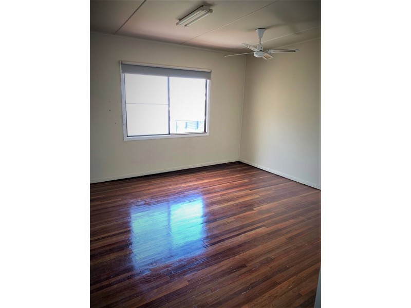 111 Zelma Street, Grasstree Beach QLD 4740