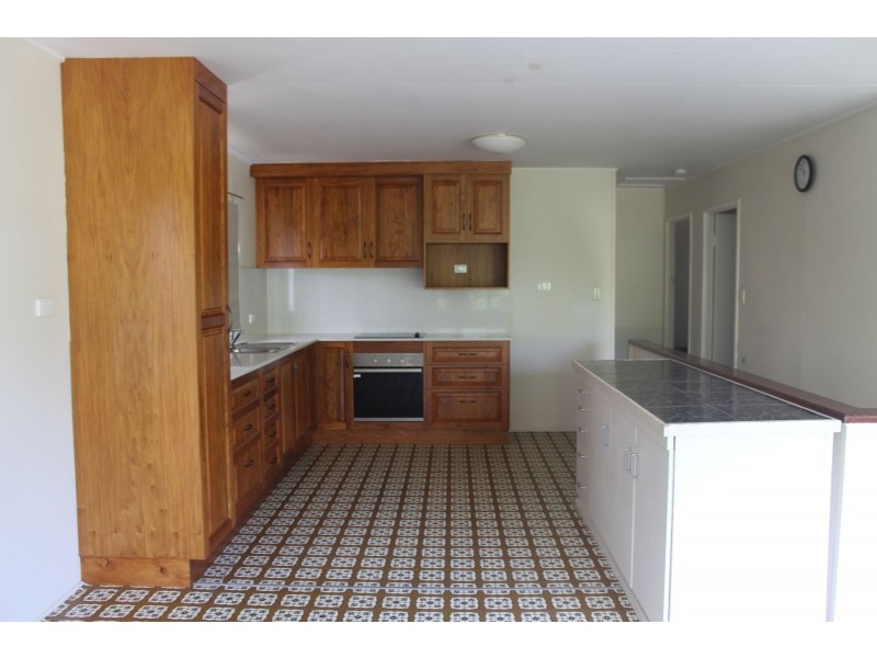 74 The Esplanade, Grasstree Beach QLD 4740