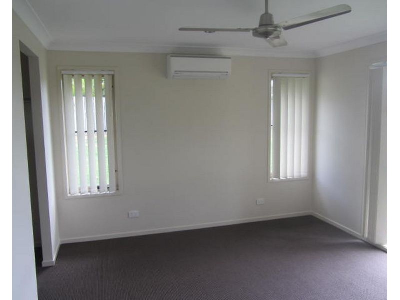 33 Morris Street, Campwin Beach QLD 4737