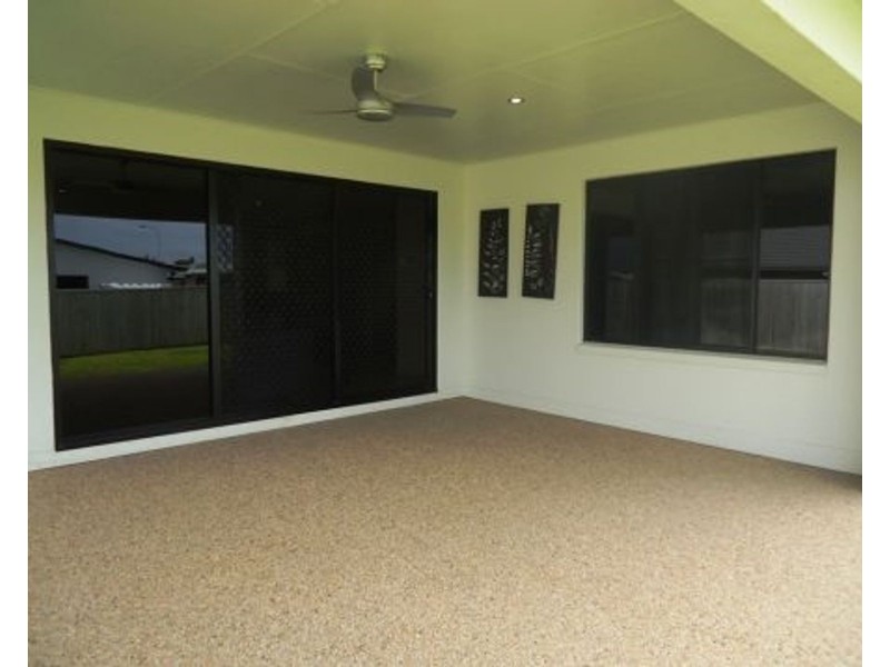 10 Kerrisdale Crescent, Beaconsfield QLD 4740