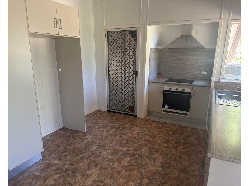 22 Suttor Street, Nebo QLD 4742