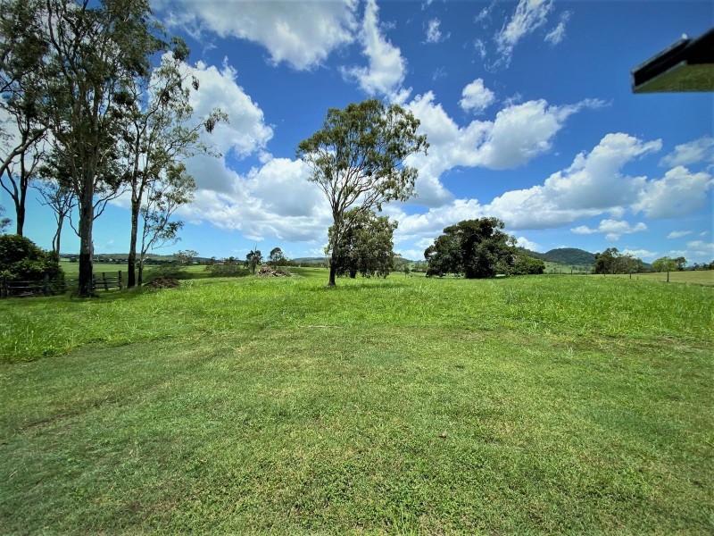 69 Sarina Homebush Road, Sarina QLD 4737