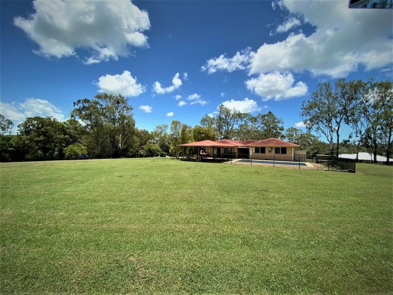 69 Sarina Homebush Road, Sarina QLD 4737