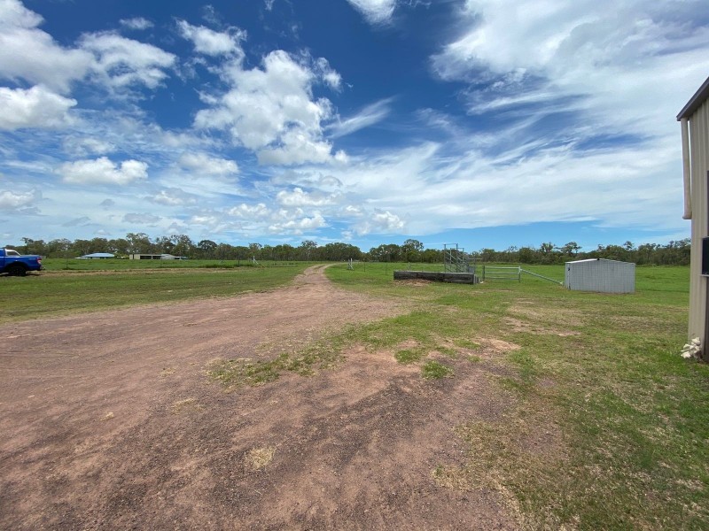 87133 Bruce Highway, Ilbilbie QLD 4738