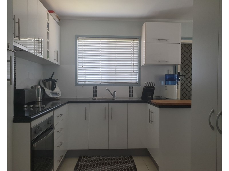 6 Klingner Street, South Mackay QLD 4740