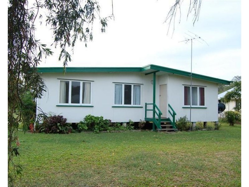 35 Brewers Road, Sarina QLD 4737