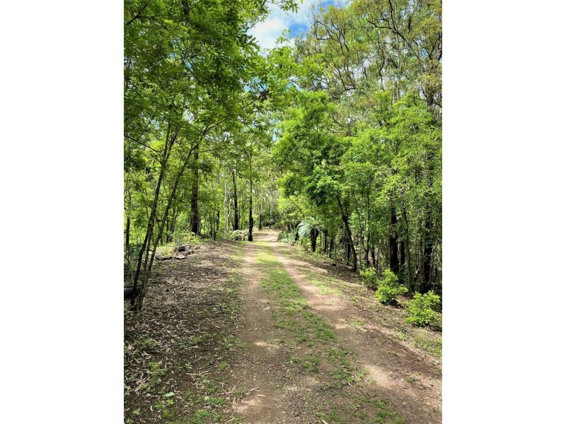 606 Koumala Bolingbroke Road, Koumala QLD 4738