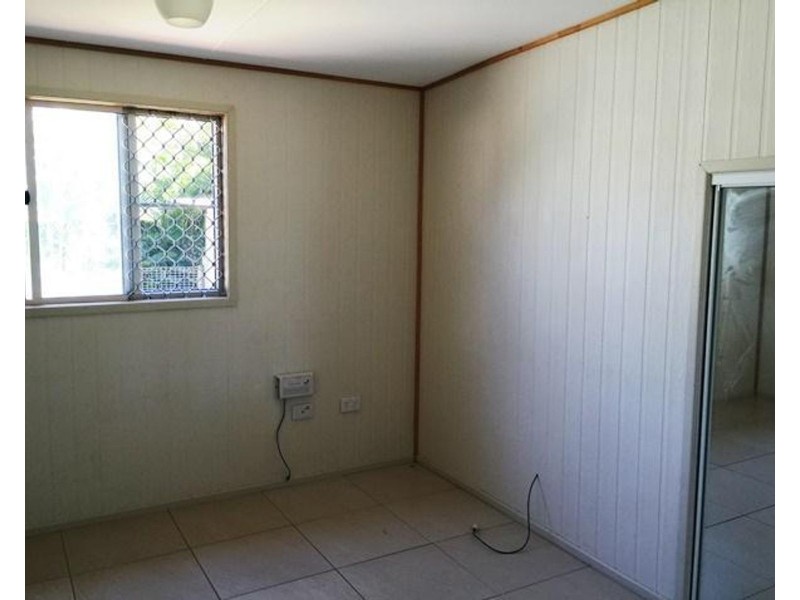 2/36 The Esplanade, Grasstree Beach QLD 4740