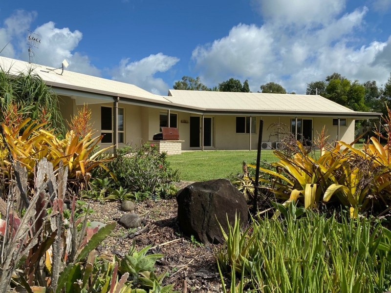 7 Carol Court, Sarina QLD 4737
