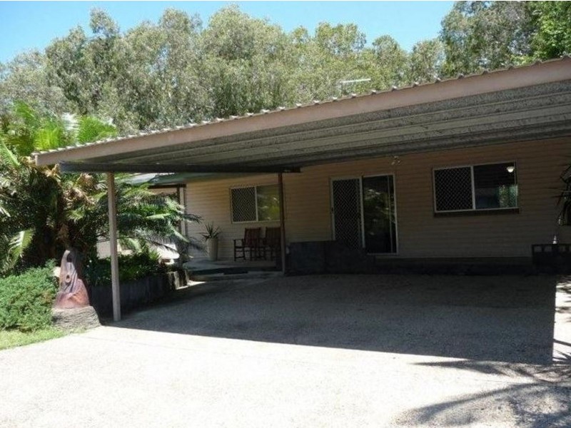 10 Jansen Street, Slade Point QLD 4740