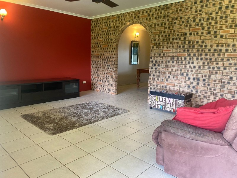 141 Venton Road, Sarina QLD 4737