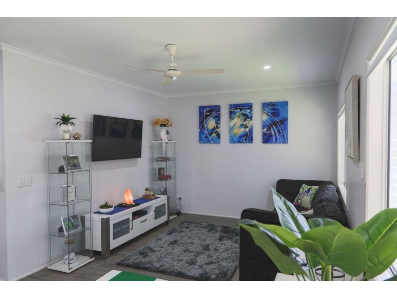 10 De Castella Drive, Moranbah QLD 4744