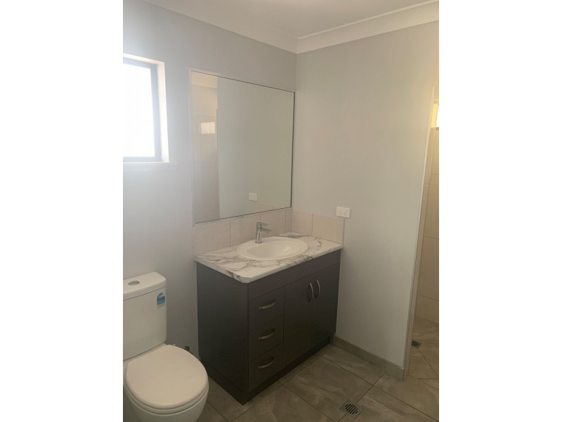 2 Blakeley Road, Sarina QLD 4737