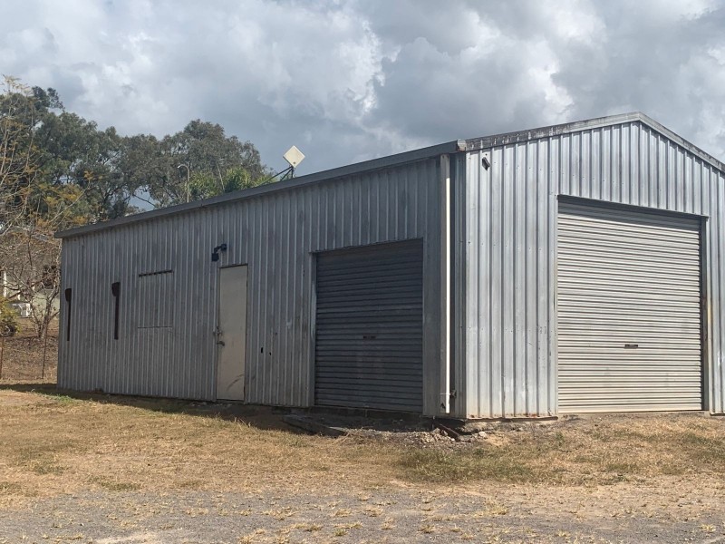 2 Blakeley Road, Sarina QLD 4737