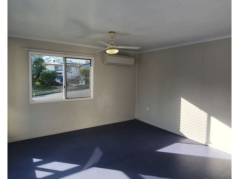 10 Maudsley Road, Sarina QLD 4737