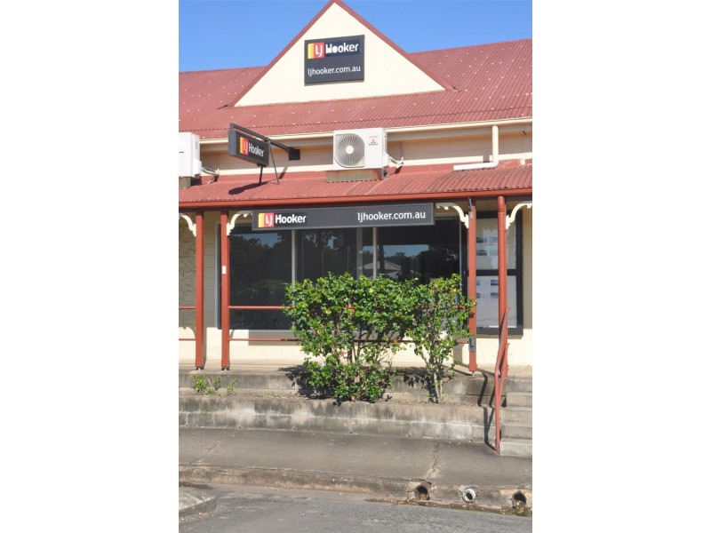 1/71 Broad Street, Sarina QLD 4737
