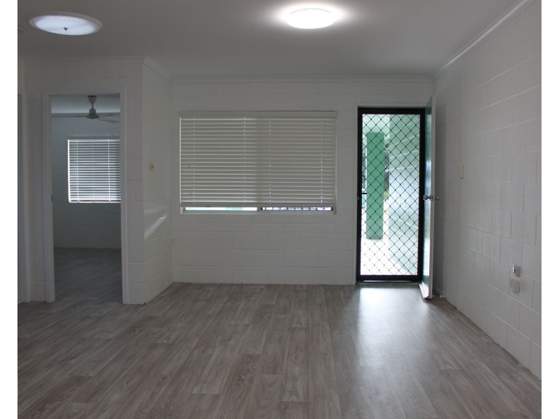 1/77 Windsor Drive, Hay Point QLD 4740