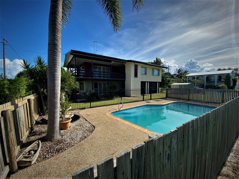 37 Owen Jenkins Drive, Sarina Beach QLD 4737