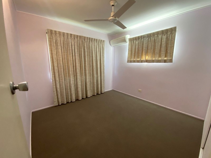 37 Owen Jenkins Drive, Sarina Beach QLD 4737