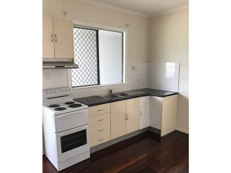 2/107 Grendon Street, North Mackay QLD 4740