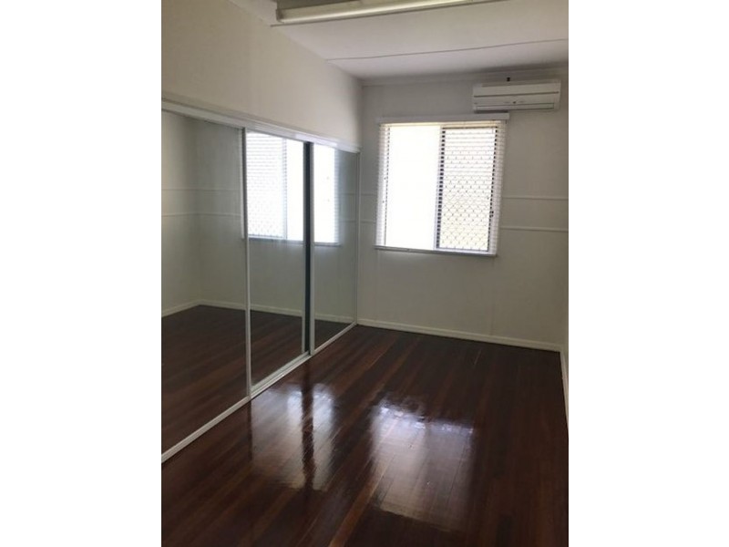 2/107 Grendon Street, North Mackay QLD 4740